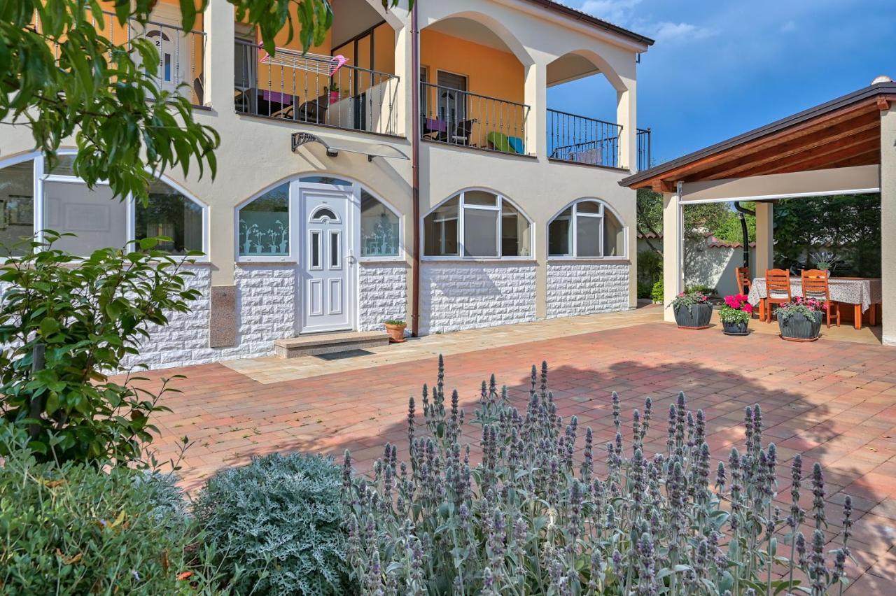 Teuta Apartments - A Beach And A Sea View Peroj Εξωτερικό φωτογραφία