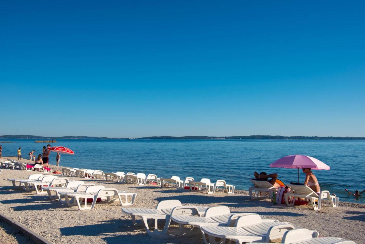 Teuta Apartments - A Beach And A Sea View Peroj Εξωτερικό φωτογραφία