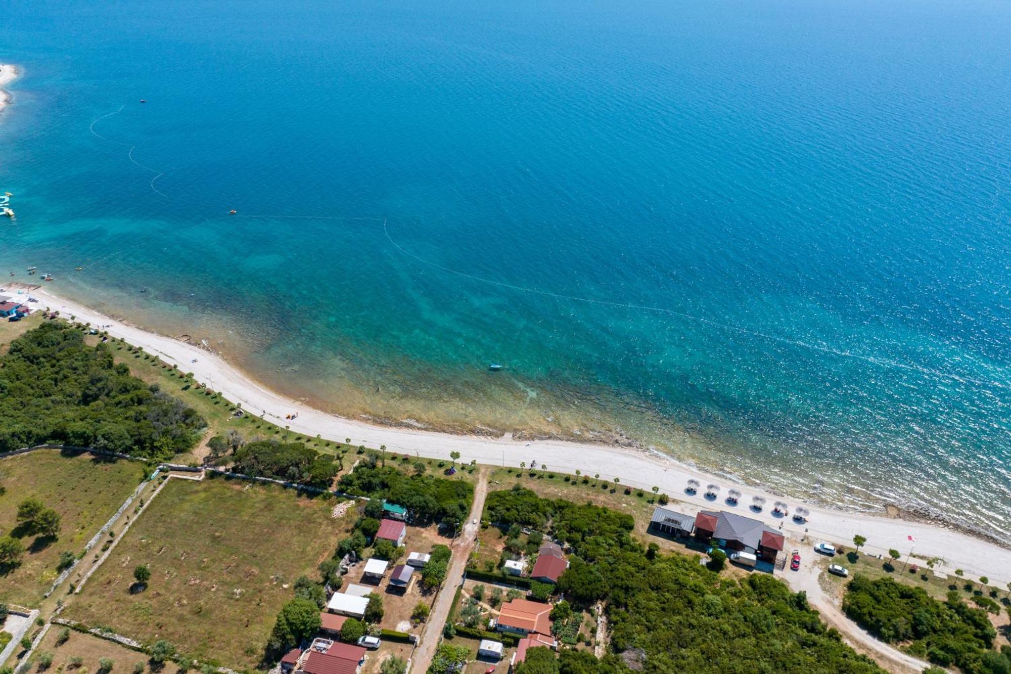 Teuta Apartments - A Beach And A Sea View Peroj Εξωτερικό φωτογραφία